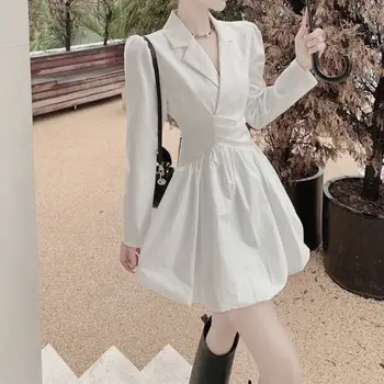 Элегантное и шикарное платье во французском стиле с пышной юбкой и эффектом похудения на талии, Весна/Лето 2023