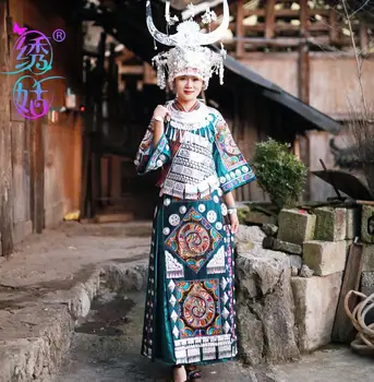 Китайское женское свадебное платье хмонгов, роскошная фестивальная традиционная одежда, вышитый металлический лист, Мяо зеленый
